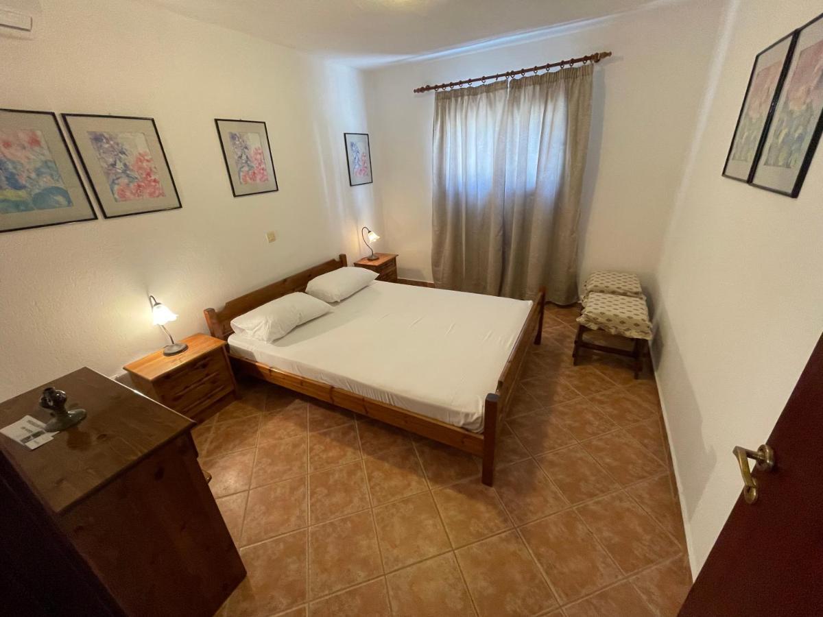 Galazia Akti Seaside Apartments 尼基季 外观 照片